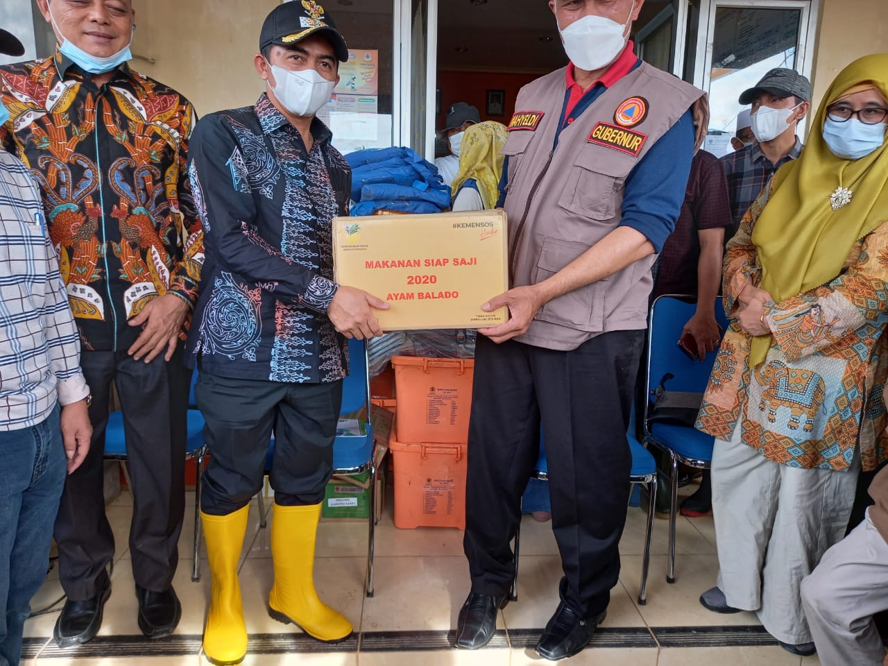 Penyerahan Bantuan oleh Pemerintah Provinsi Sumatera Barat terhadap Bencana Banjir di Rahul