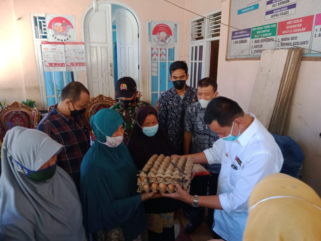 Penyaluran Program Sembako Tahap 7,8 dan 9 kepada KPM di Nagari Tambang